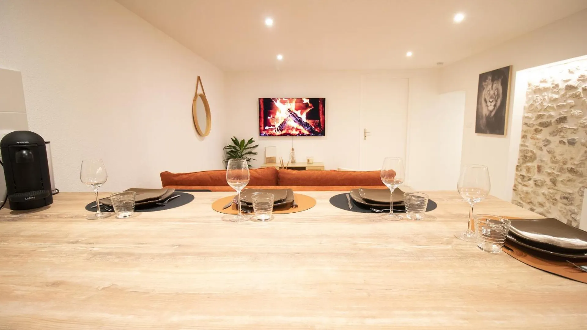 Le Terracotta Apartment Treffort  0*, Treffort (Ain) France