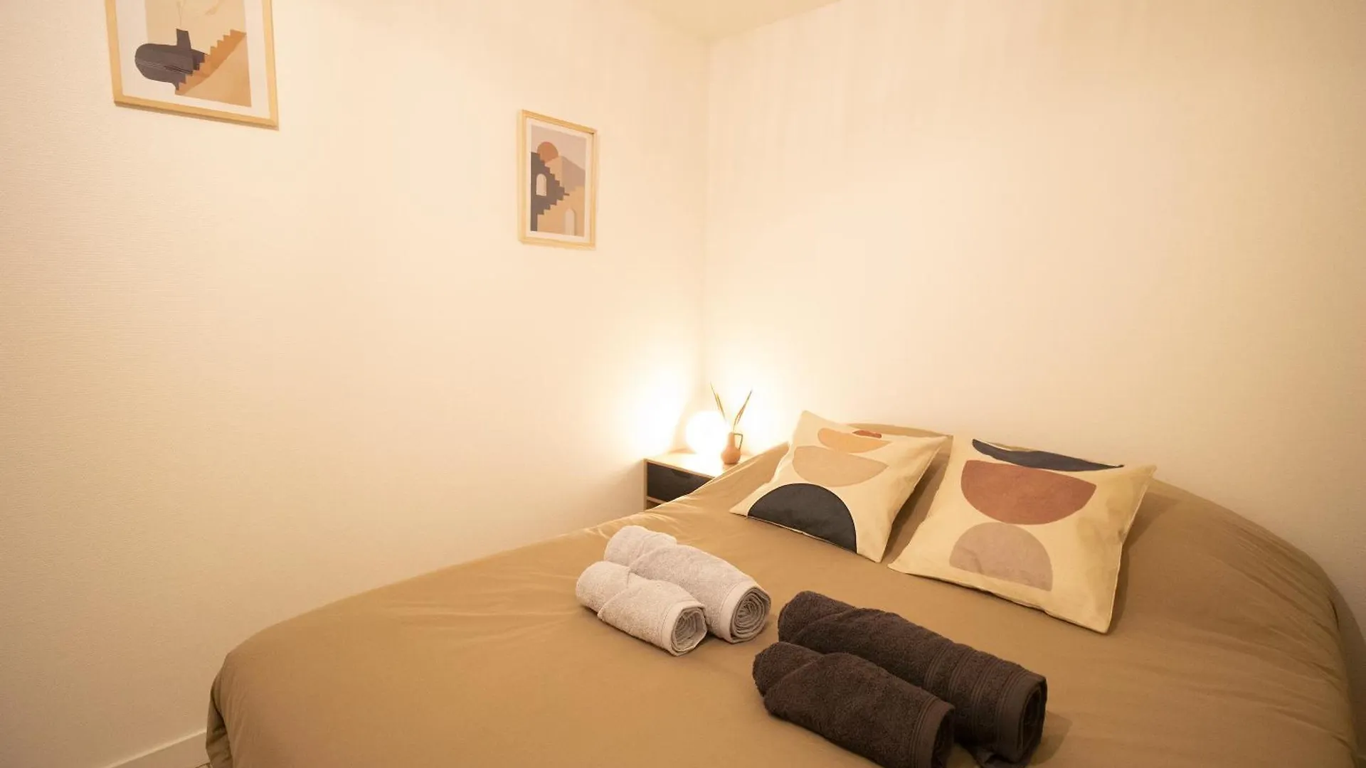 Le Terracotta Apartment Treffort  0*, Treffort (Ain) France